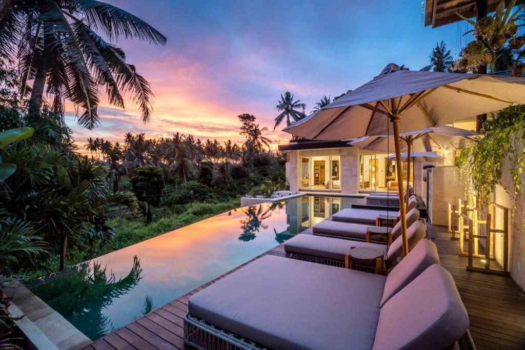 Villa White Lotus Ubud Esterno foto