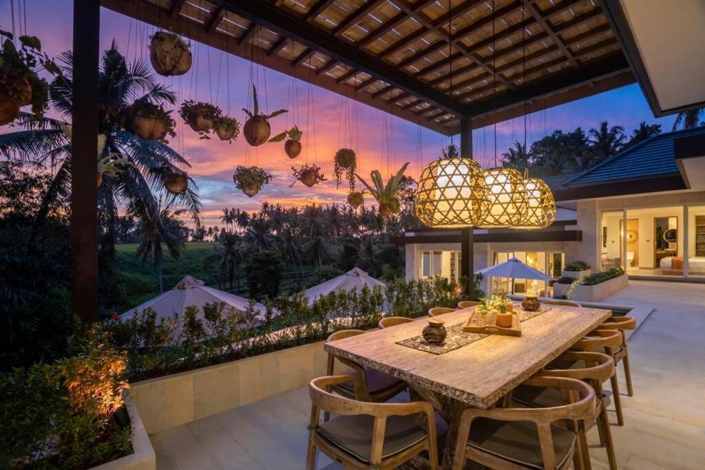 Villa White Lotus Ubud Esterno foto